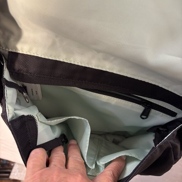 Sherpani Milli Crossbody Bag With Multiple Pockets & Adjustable Strap Black - Picture 8 of 16